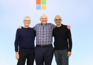 Vijftig jaar Microsoft: van MS-DOS tot spil in de moderne werkplek